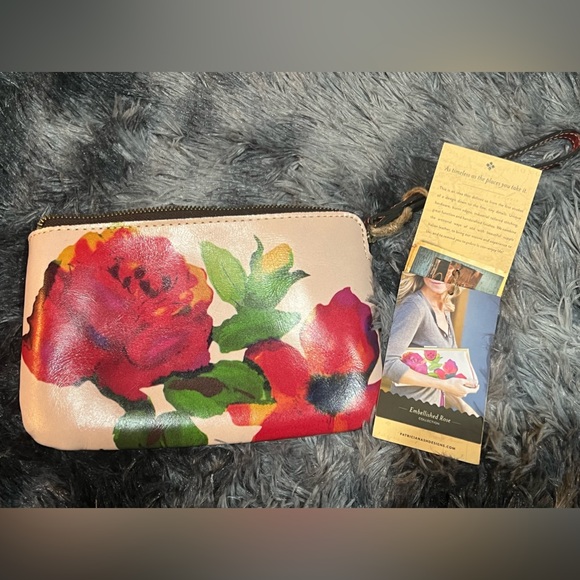 Patricia Nash little purse/wallet! Brand new! Embellished rose collection! - Picture 2 of 4